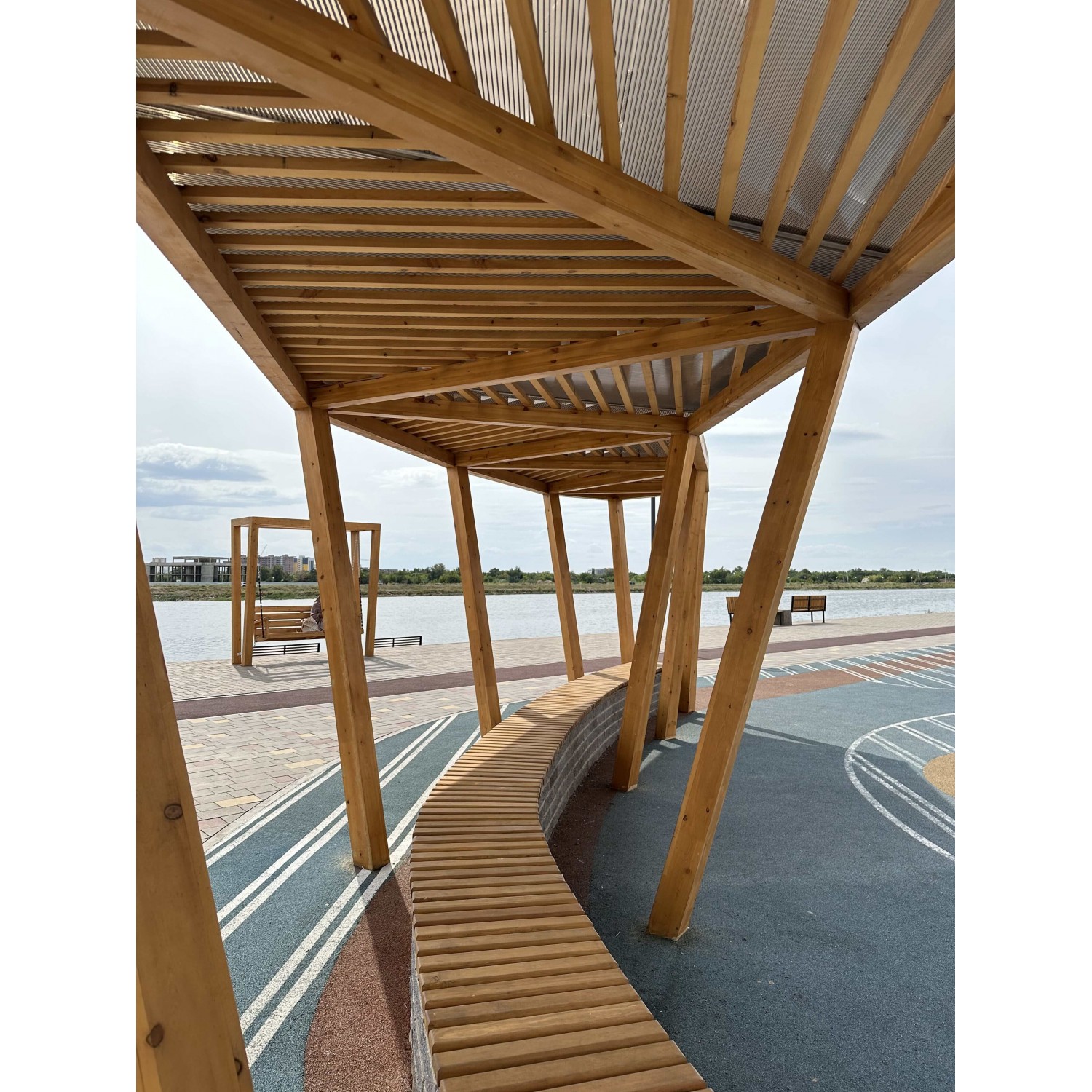 Проект «Sharyn» благоустройства общественной территории на набережной в Астане